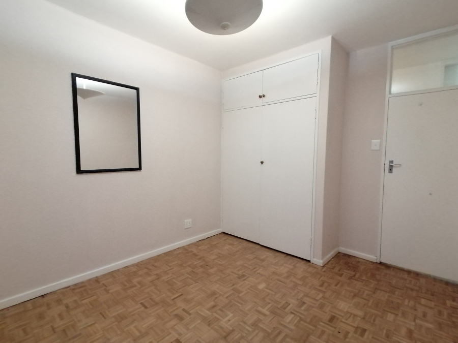 To Let 2 Bedroom Property for Rent in Bloubergrant Western Cape